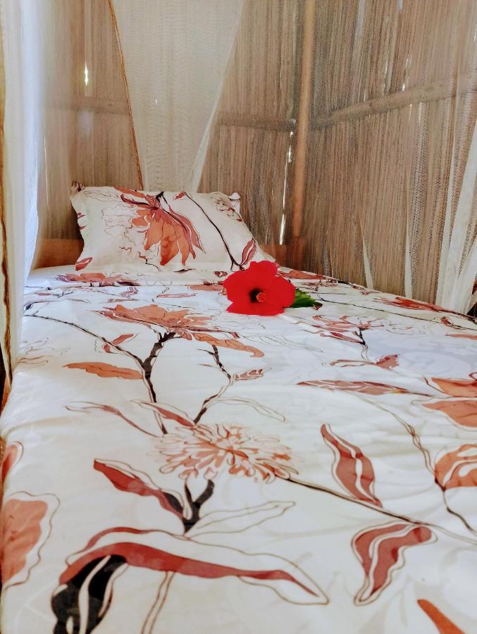 Bed and Breakfast Chez Nath Ile Sainte-Marie Exterior foto